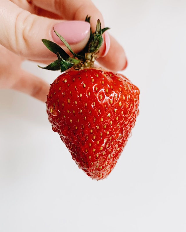 Discover the Benefits of the Freeze-Dried Strawberry: A Superfood